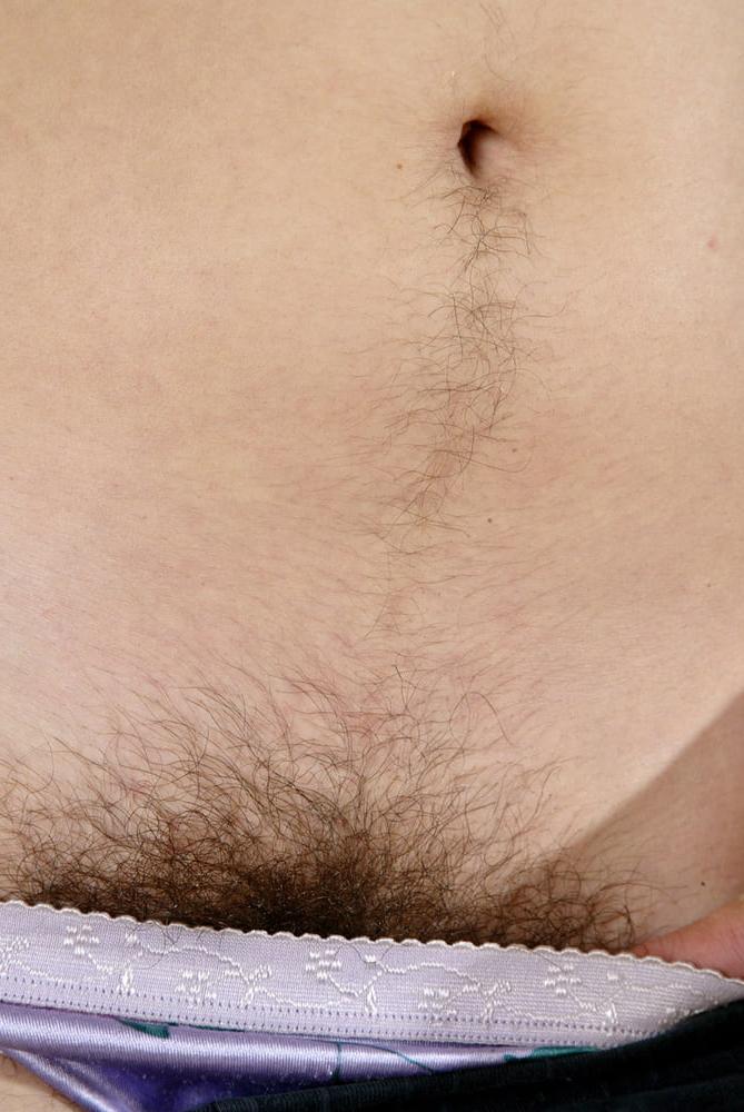 20P Girls Hairy belly happy trails 3