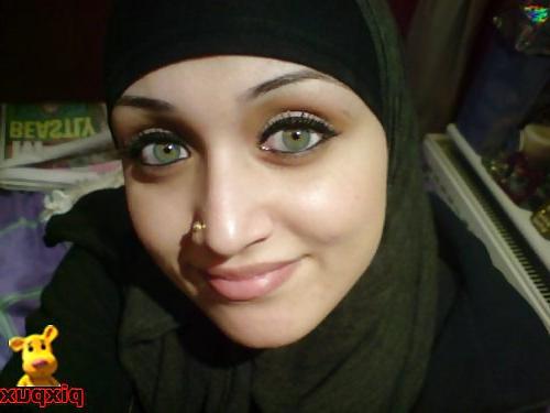 12P Paki slut to cum over 