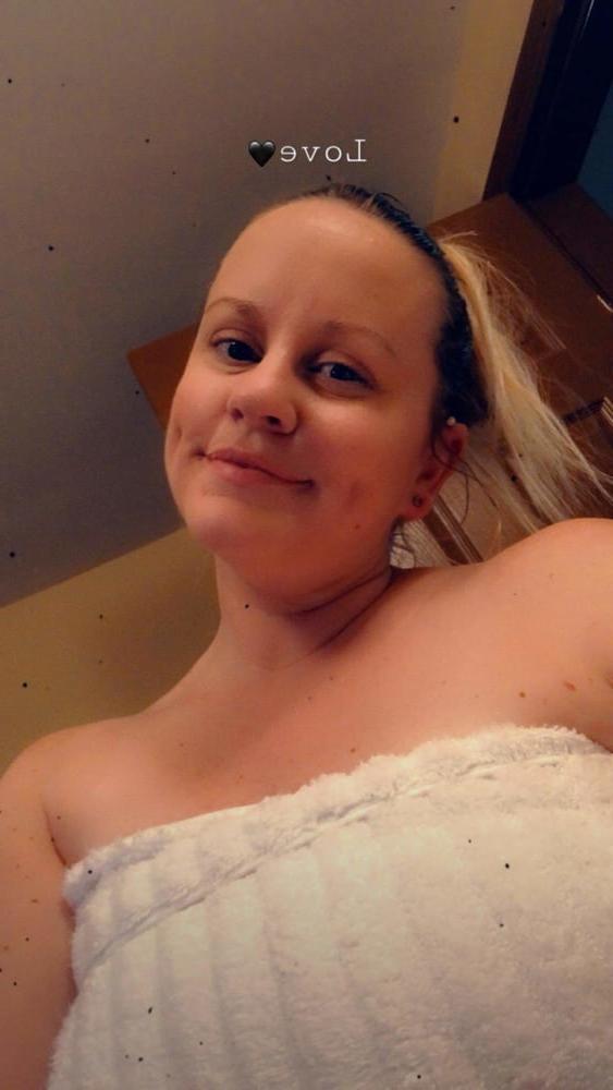 21P My New Friend BigOwlFan11's Sexy Girlfriend