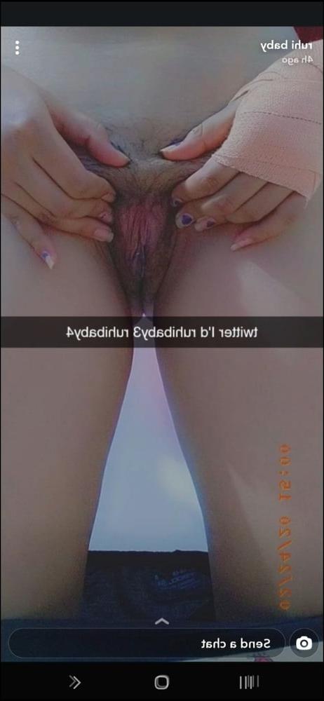 25P Indian cam girl_Snapchat sensation
