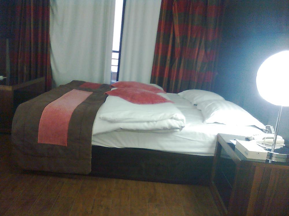 13P New pics in hotel