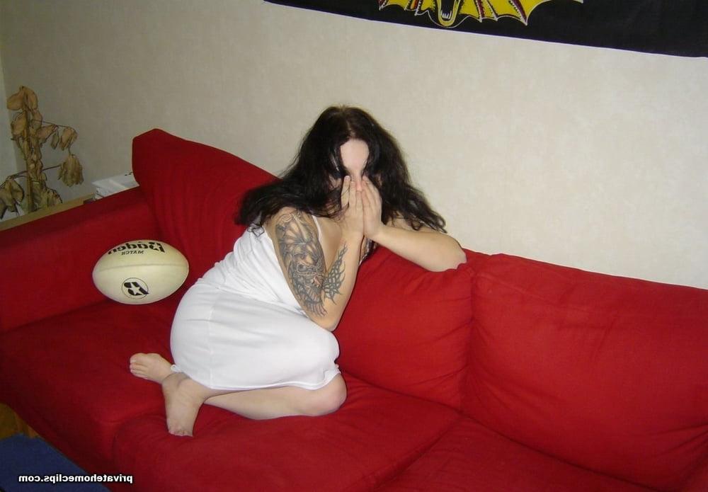 25P White trash couple