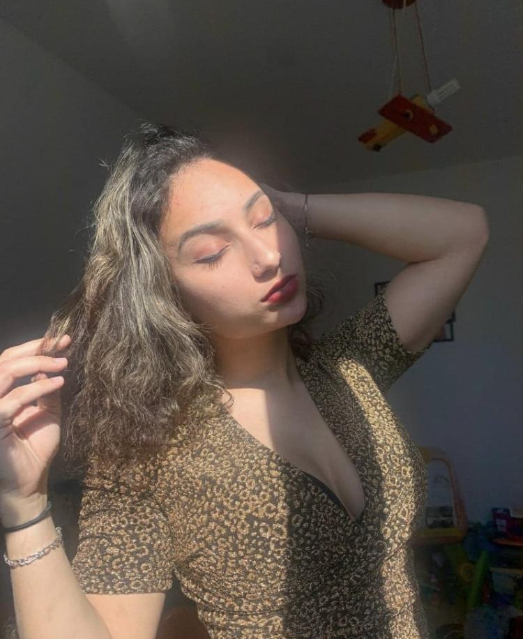 19P Teen friend Beurette(lamia)