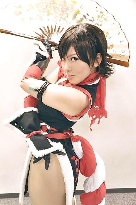 25P Jap Girls Pose