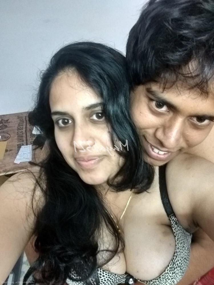 16P INDIAN COUPLE ENJOY !!