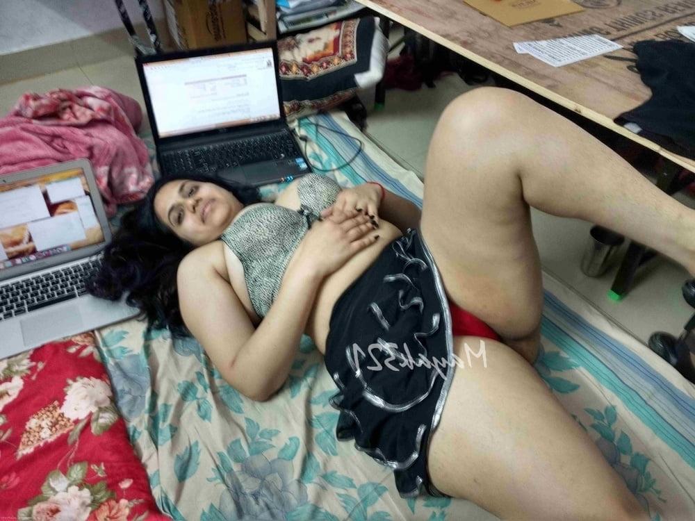 16P INDIAN COUPLE ENJOY !!