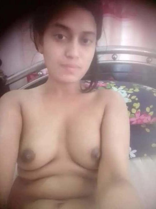 20P BD Girl nude on CAM