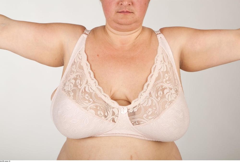 21P latoya saggy brest and big belly