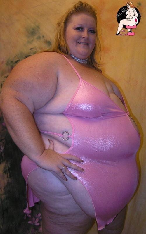 25P Ssbbw huge belly maxium favorite