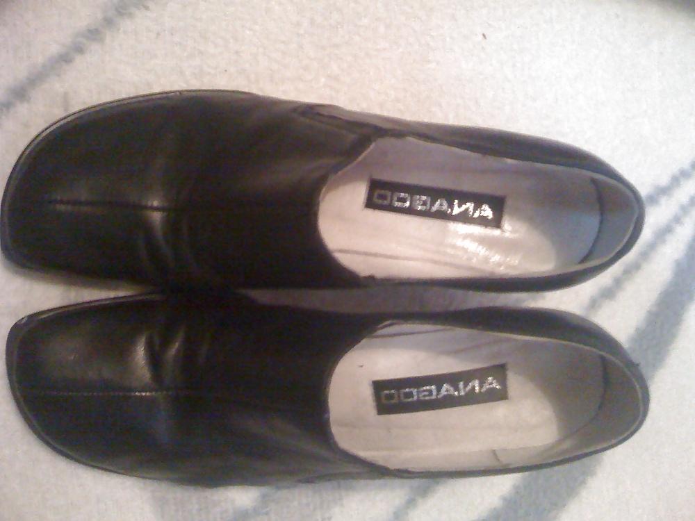 16P Fucked an office shoe