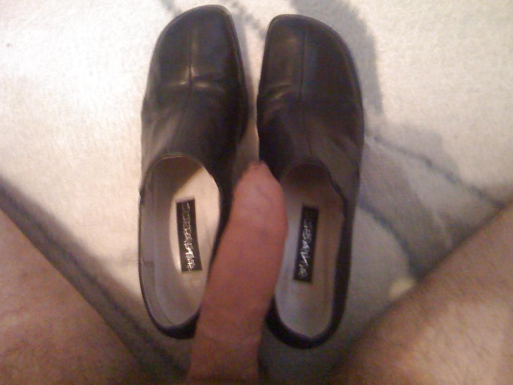 16P Fucked an office shoe