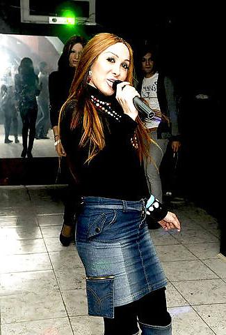 25P AZERI TRANS SHEMALE TRAVESTI SYAMA