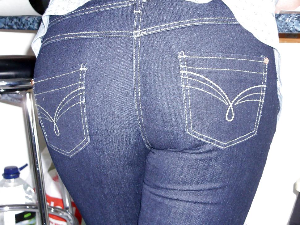 25P Sexy girls - sexy jeans