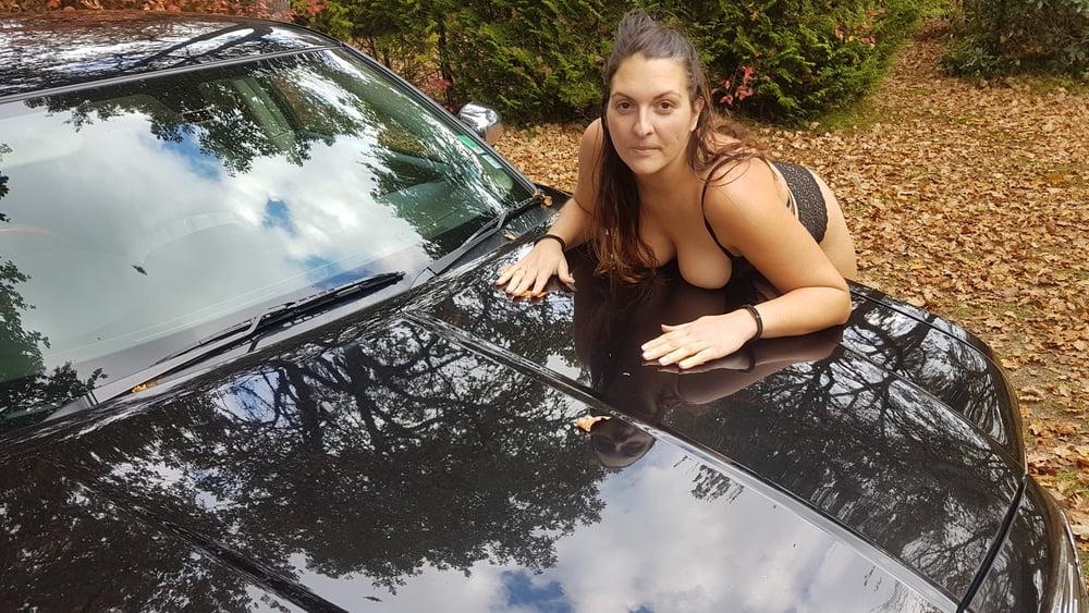 24P In Car en voiture