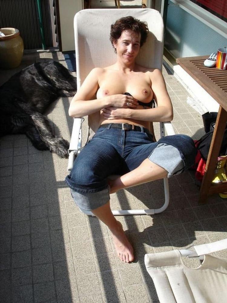 25P Show me your tits 125.