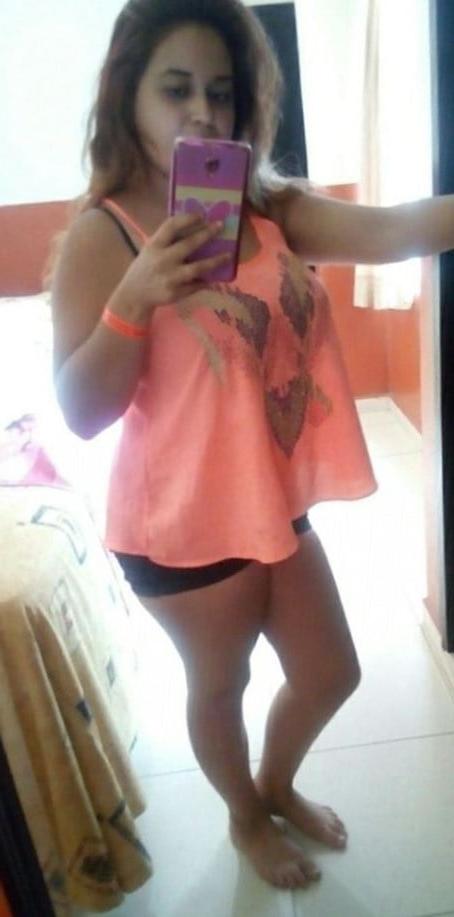 25P Whores in hot shorts 2