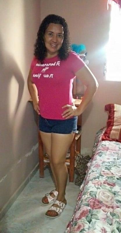 25P Whores in hot shorts 2