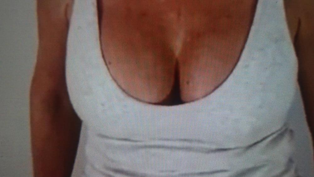 12P Another Hot mature show Caneltoo.