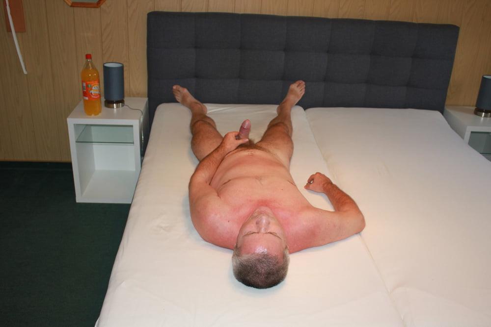 8P hotel 33