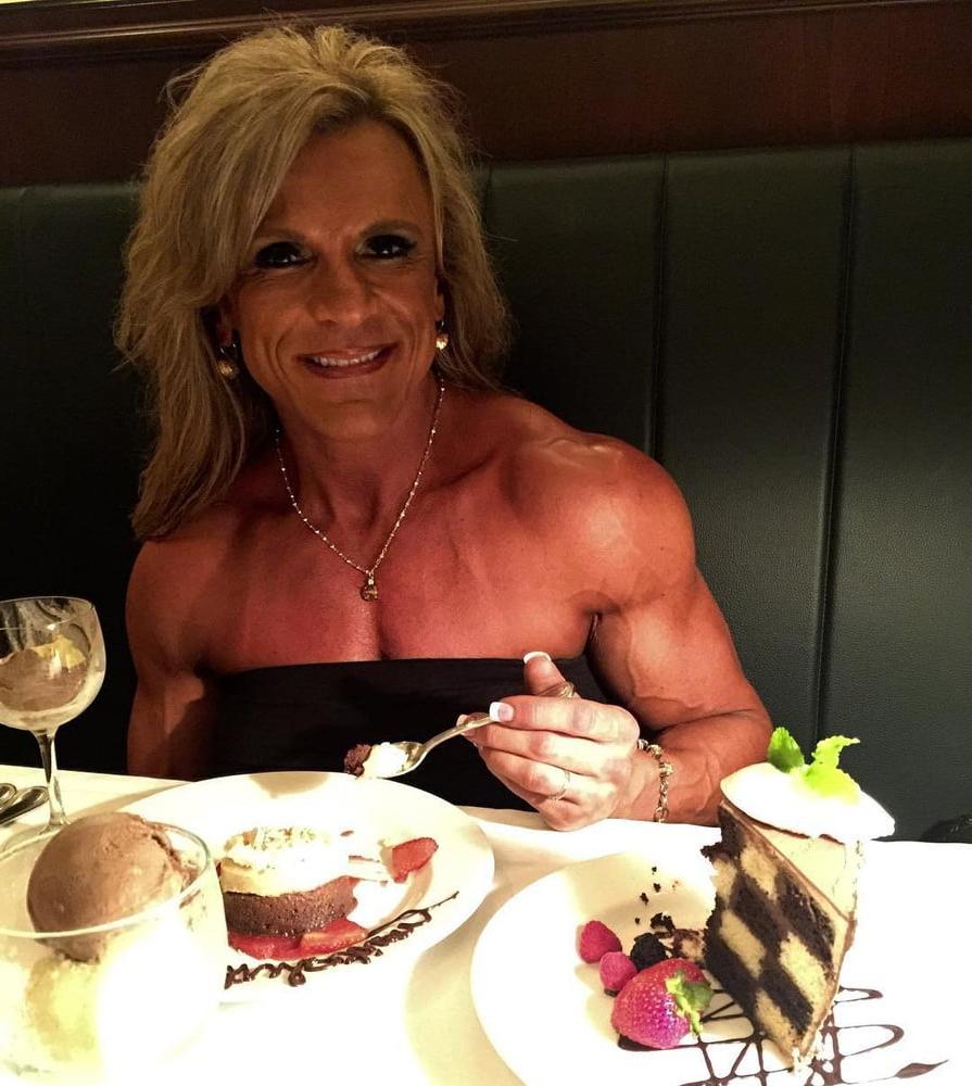 25P Angela Rayburn! Ripped Mature Country Girl!