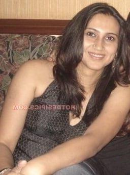 11P indian housewife nude