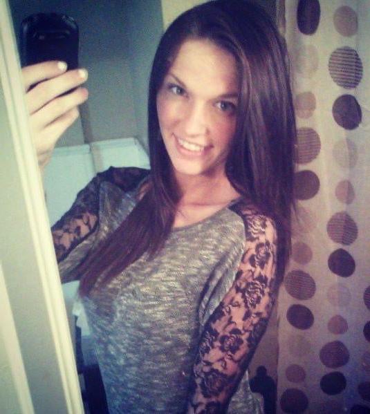 25P Former Hooters Employee From Connecticut