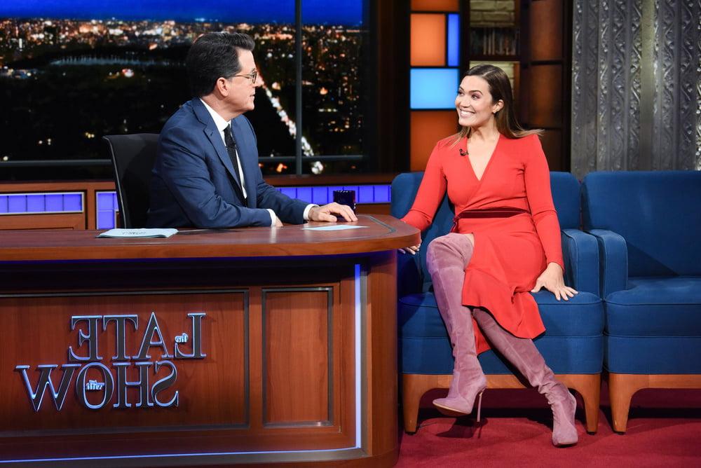 16P Mandy Moore - The Late Show with Stephen Colbert (6 Jun 2018