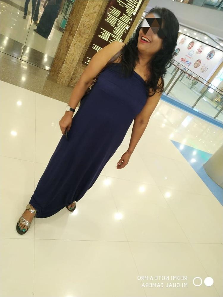11P Naina Nitin Mumbai Couple