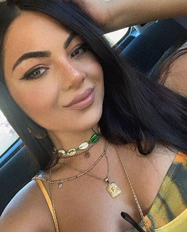 19P Hot friend