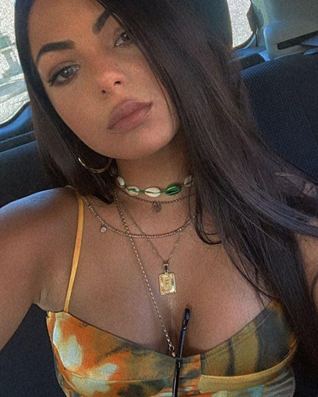 19P Hot friend