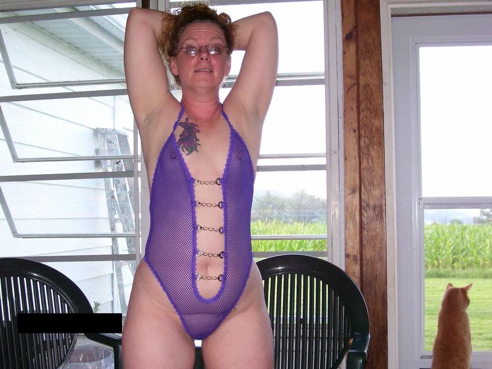 20P Old photo shoot with hubby's friend while hubby was working