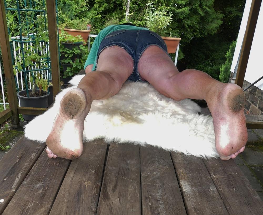 25P In Shorts