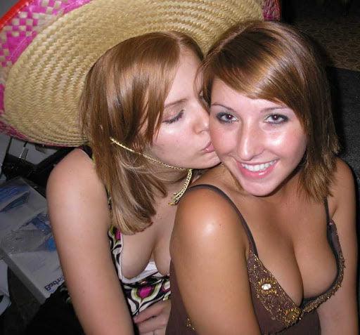 25P Show Me the Boobies!