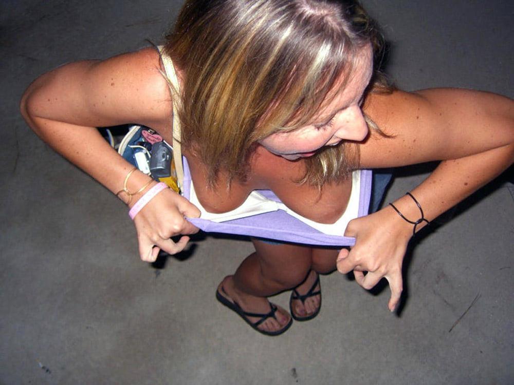 25P Show Me the Boobies!