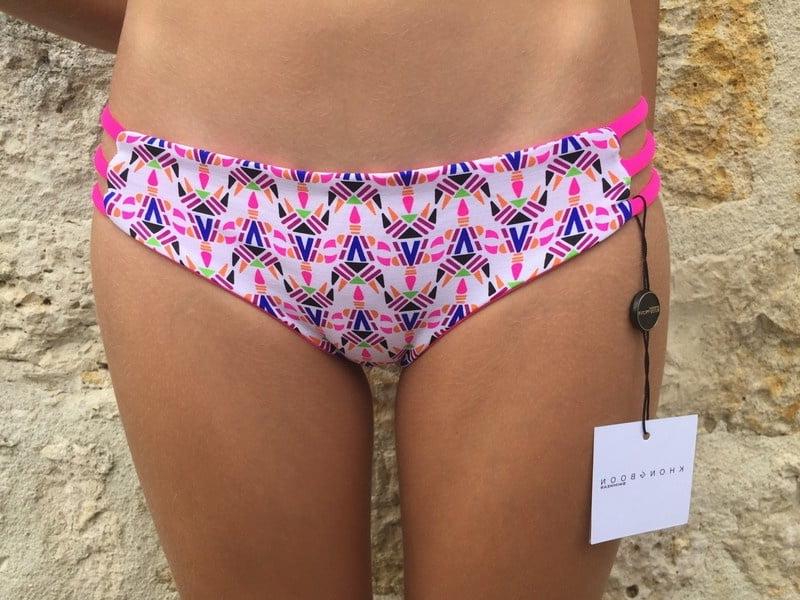 25P camel toe