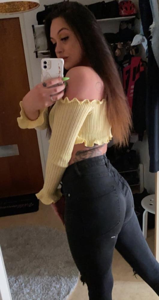 25P Perfect swedish gf with amazing body