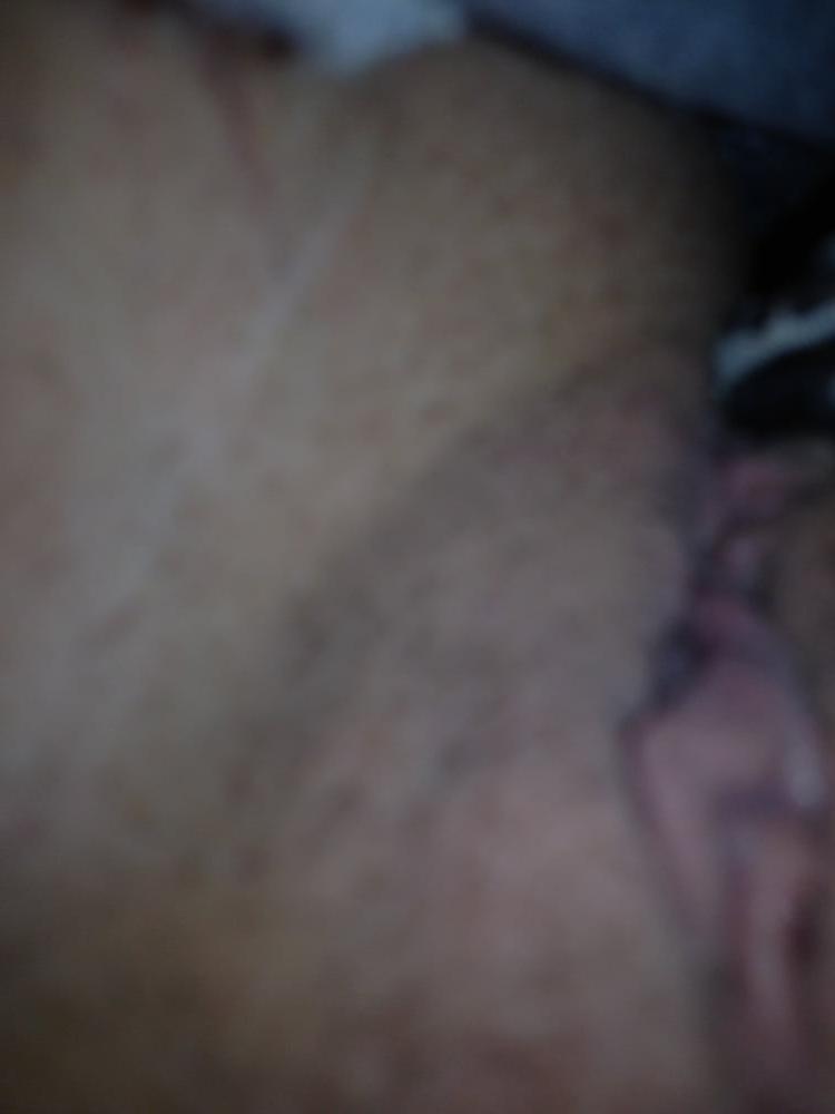 25P Friend Stayed the Night and Showed Me Her Pussy