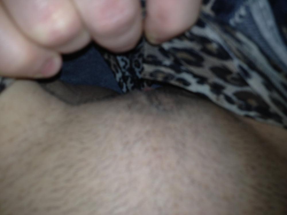 25P Friend Stayed the Night and Showed Me Her Pussy