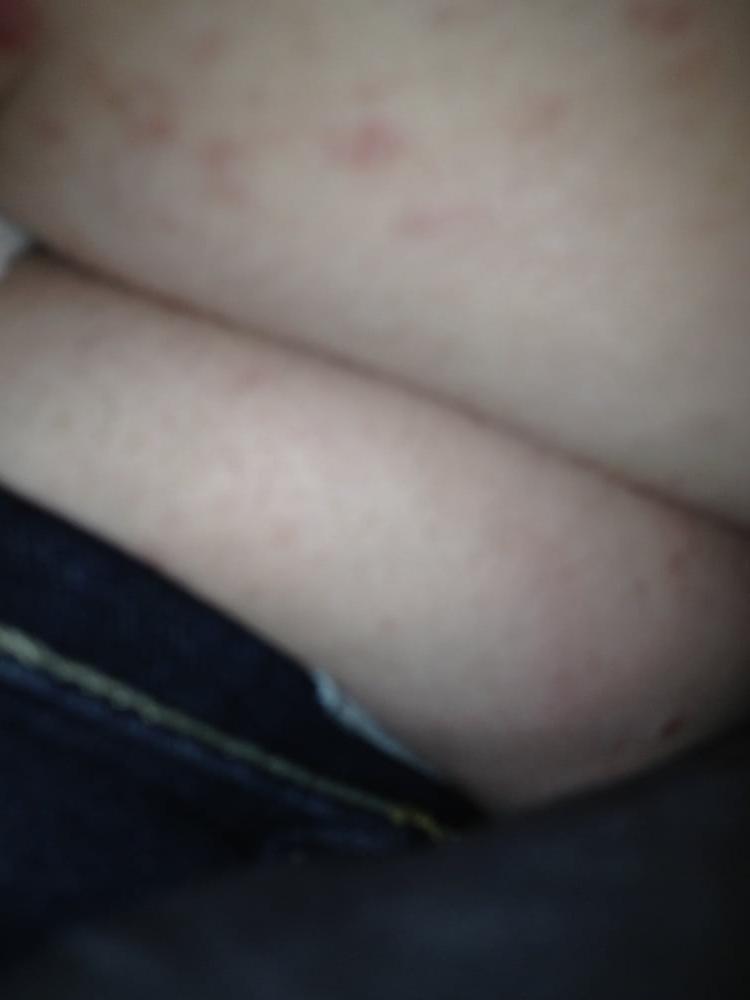 25P Friend Stayed the Night and Showed Me Her Pussy Again!
