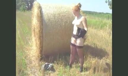 23P MY MENNONITE FRIEND POSING