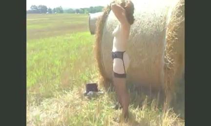 23P MY MENNONITE FRIEND POSING
