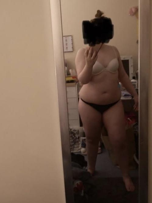 15P Kik photo shop