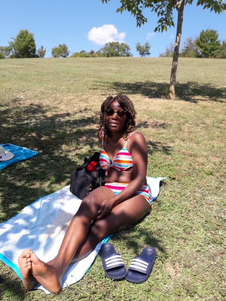 25P Sex friend Blackette Madeleine