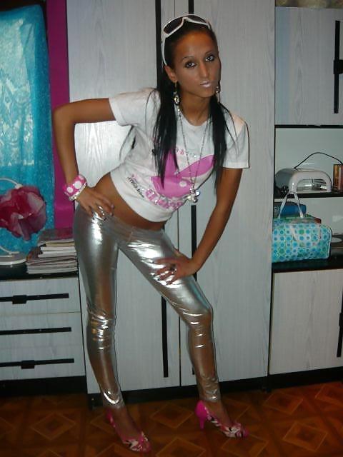 25P Shiny Hot Girls