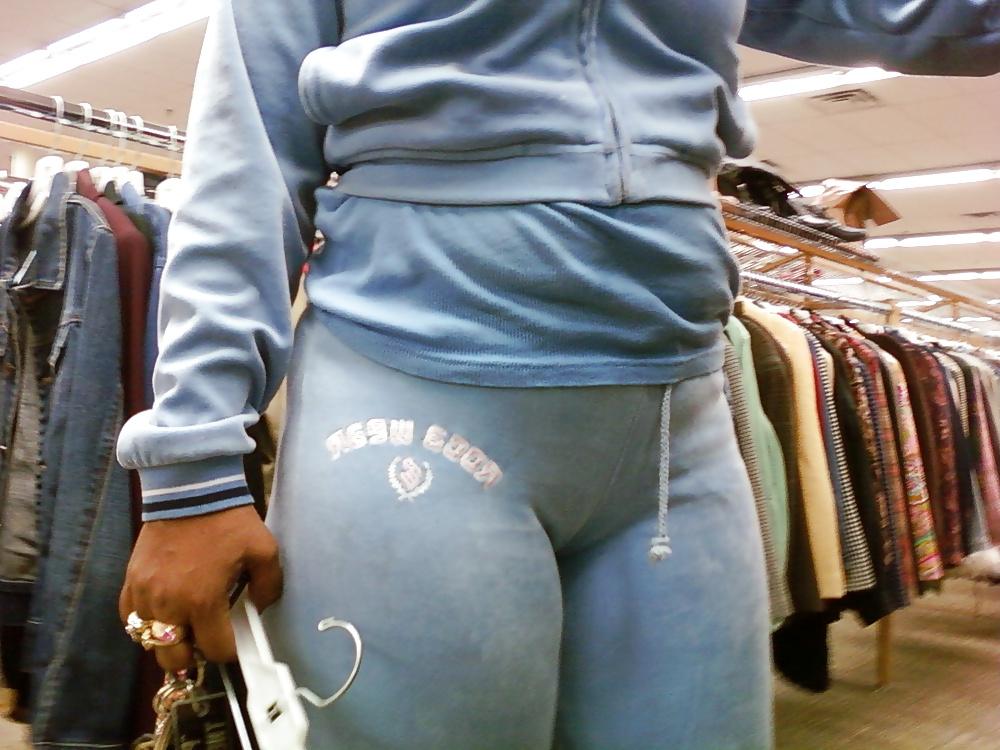 11P Cameltoes and ass cracks
