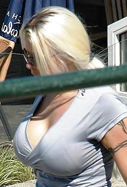 15P BUSTY CANDIDS