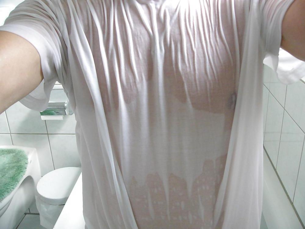 13P Wet and shiny Jeans