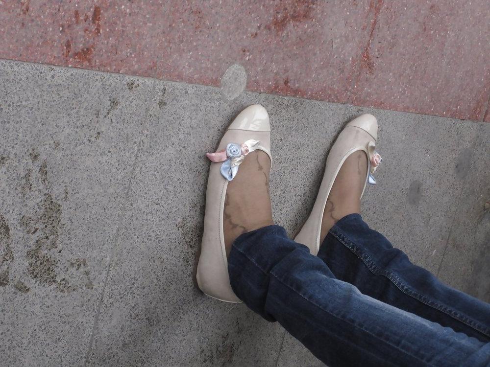25P Candid Ballet Flats and Pantyhose in HQ