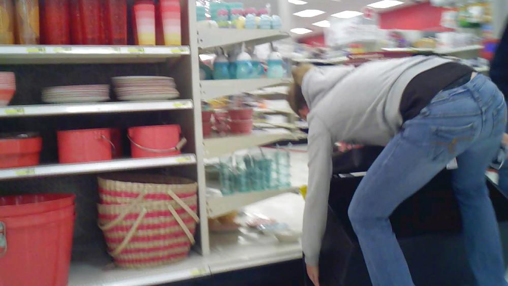 10P Candid shopping and office
