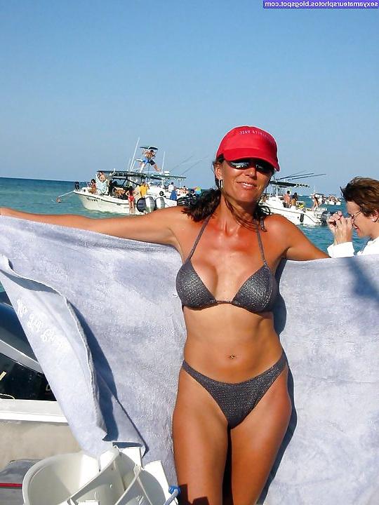 16P Ultimate Cougar Who Needs Cum In Her Ass !!!!